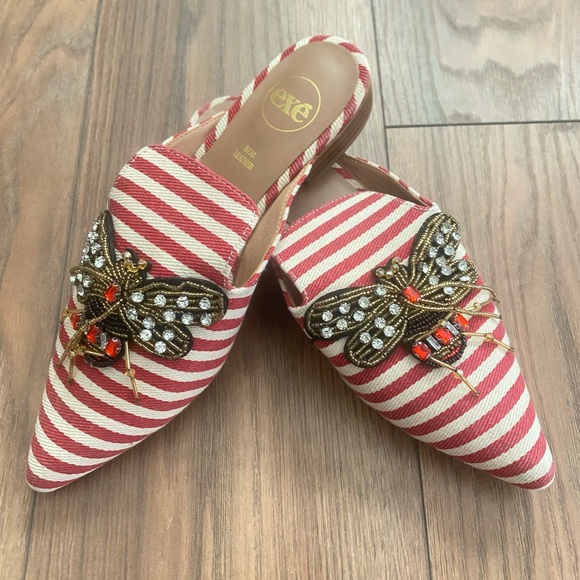 Exe Shoes - Exe Leather Bee Slip On Shoes Jeweled Embellished Art to Wear Striped Sz 8.5
